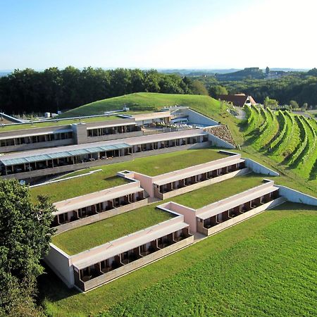 Genusshotel Riegersburg Exteriör bild