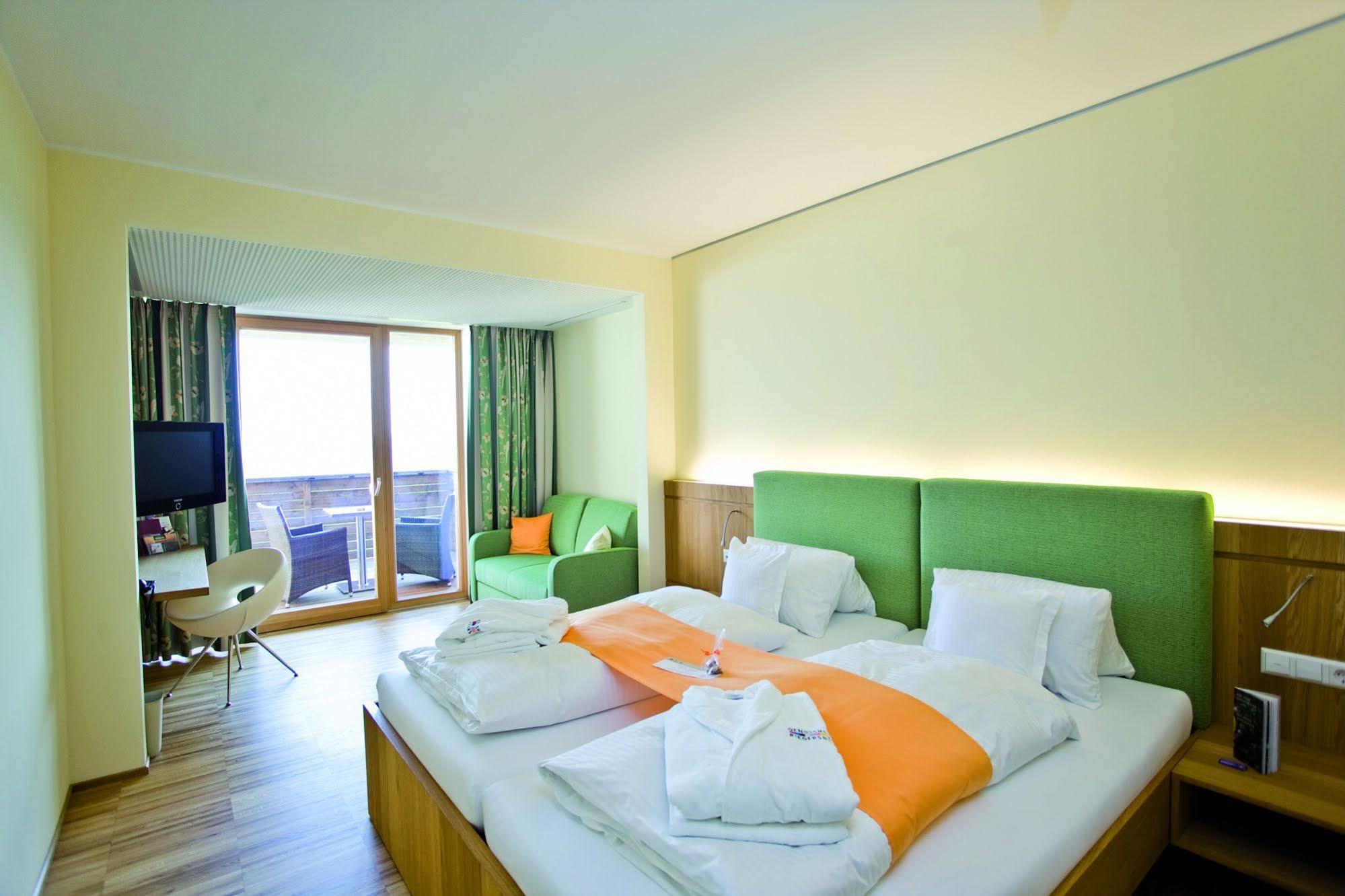 Genusshotel Riegersburg Exteriör bild